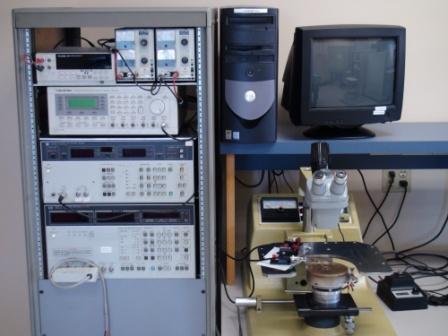 Picture of the dielectric testing station in the Owen characterization lab.